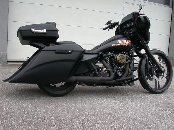 Harley Davidson FLHXS Street Glide